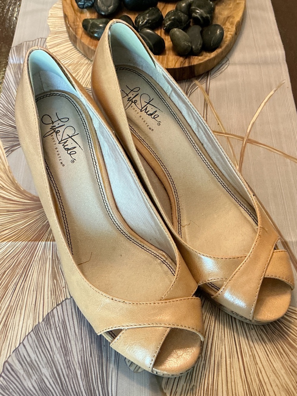 Life Stride Women's Tan Open-Toe Dress Heels